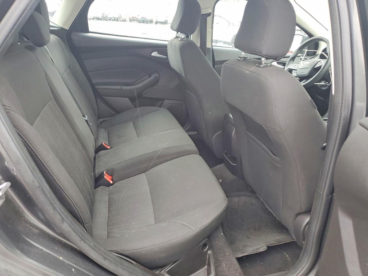2017 Ford Focus Se - zdjęcie 10