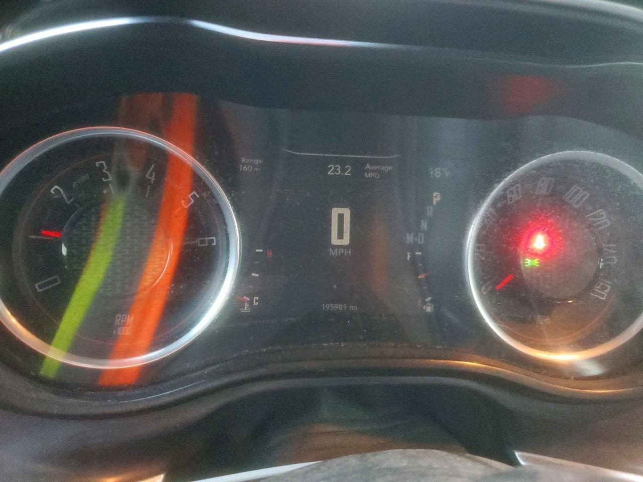 2016 Dodge Challenger Sxt - zdjęcie 9