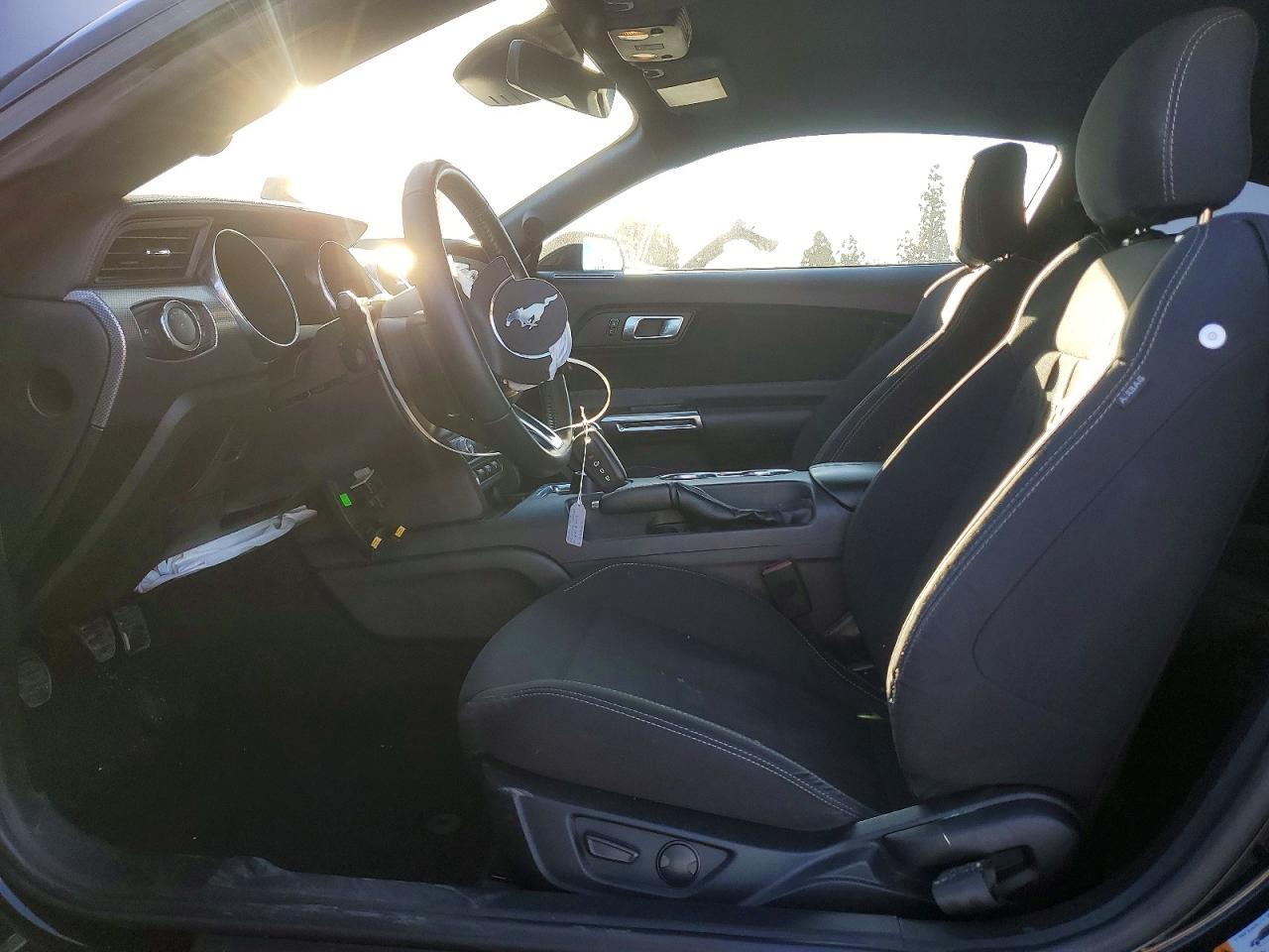 2021 Ford Mustang Gt - zdjęcie 7