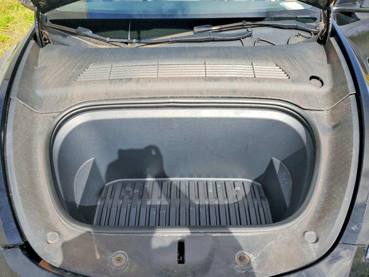 2023 Tesla Model Y - zdjęcie 12