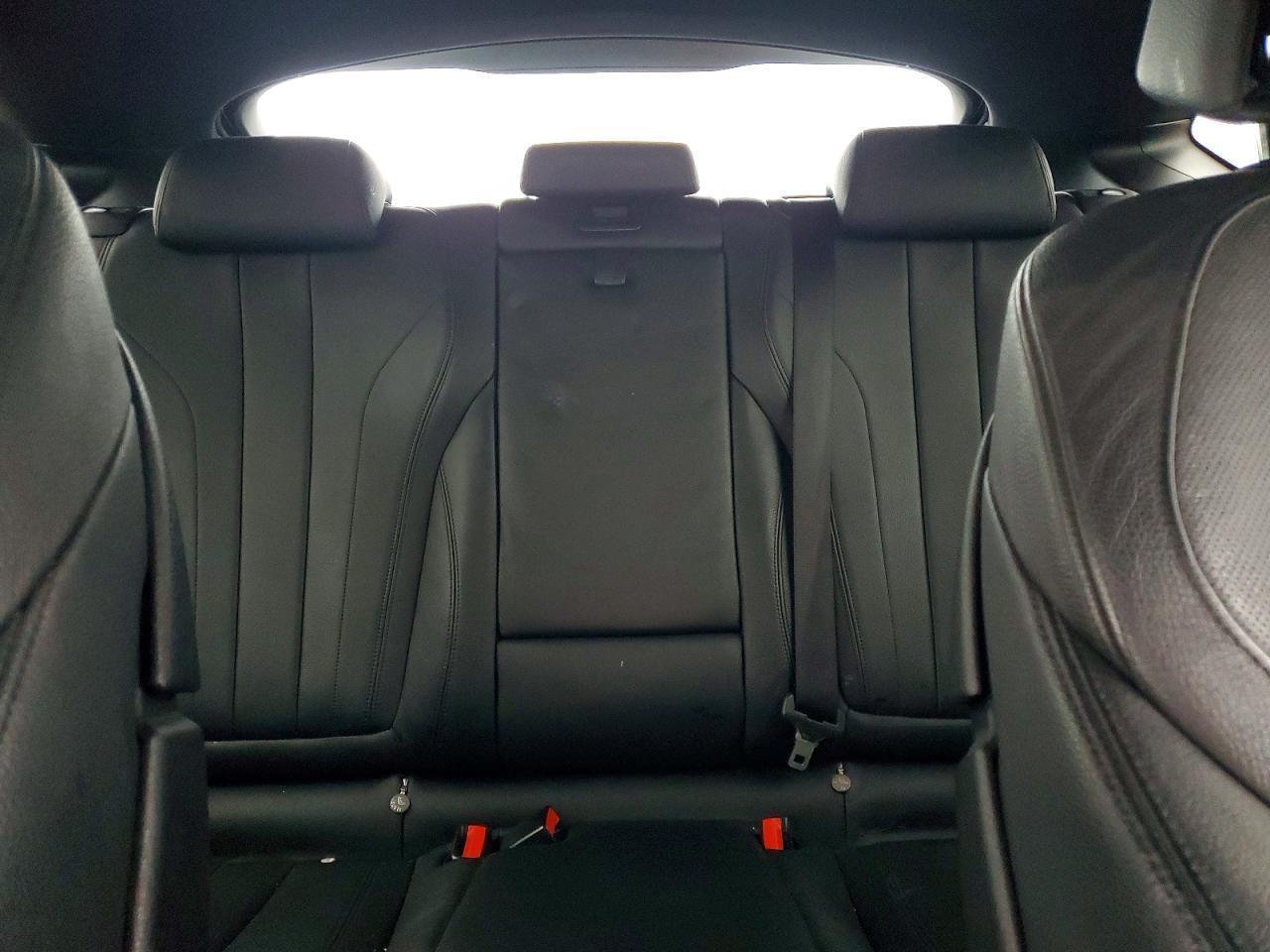 2016 BMW X6 xDrive35I - zdjęcie 10
