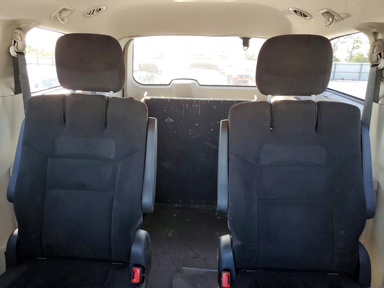 2014 Dodge Grand Caravan Sxt - zdjęcie 10