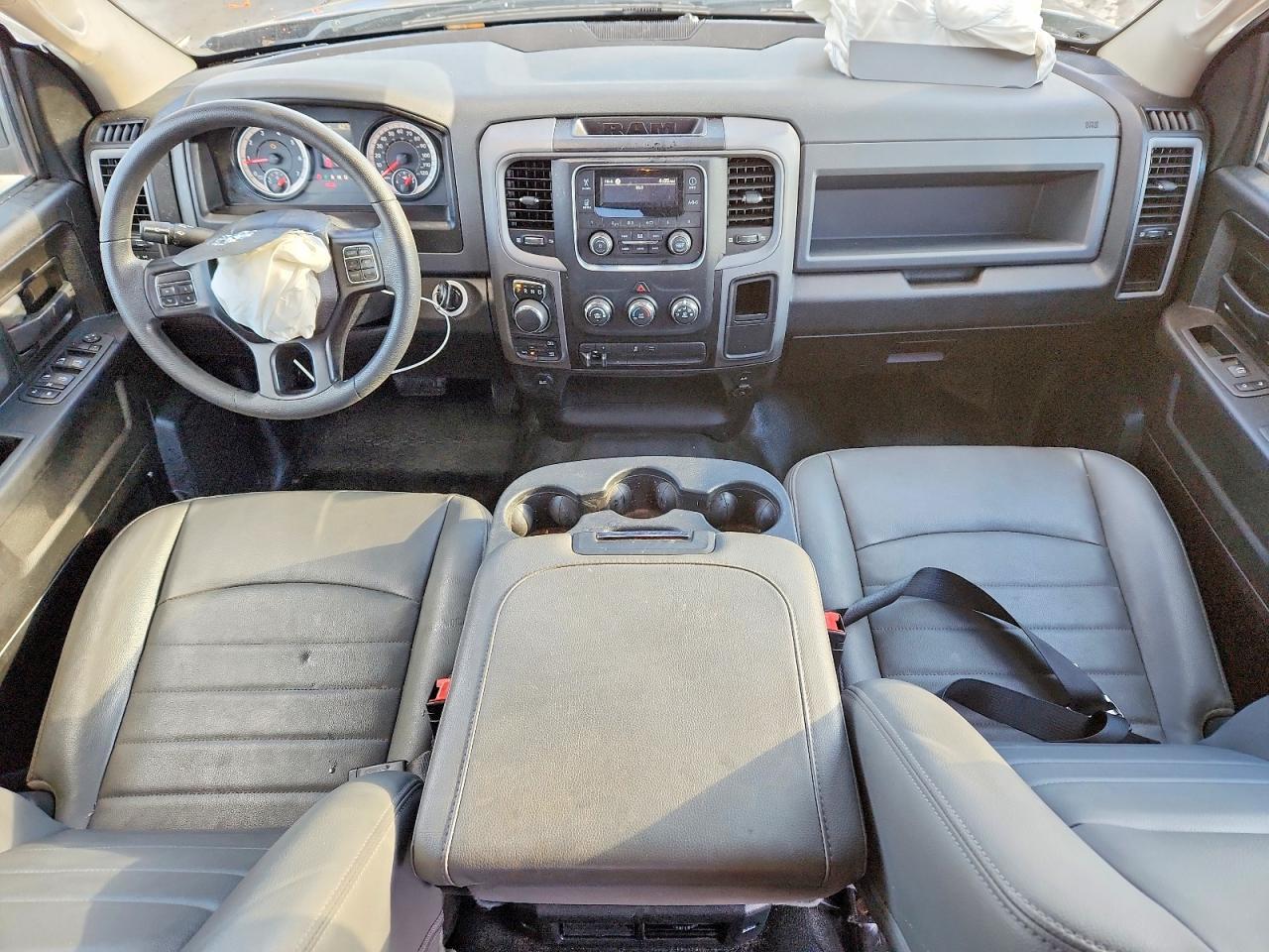 2020 Ram 1500 Classic Tradesman - zdjęcie 8