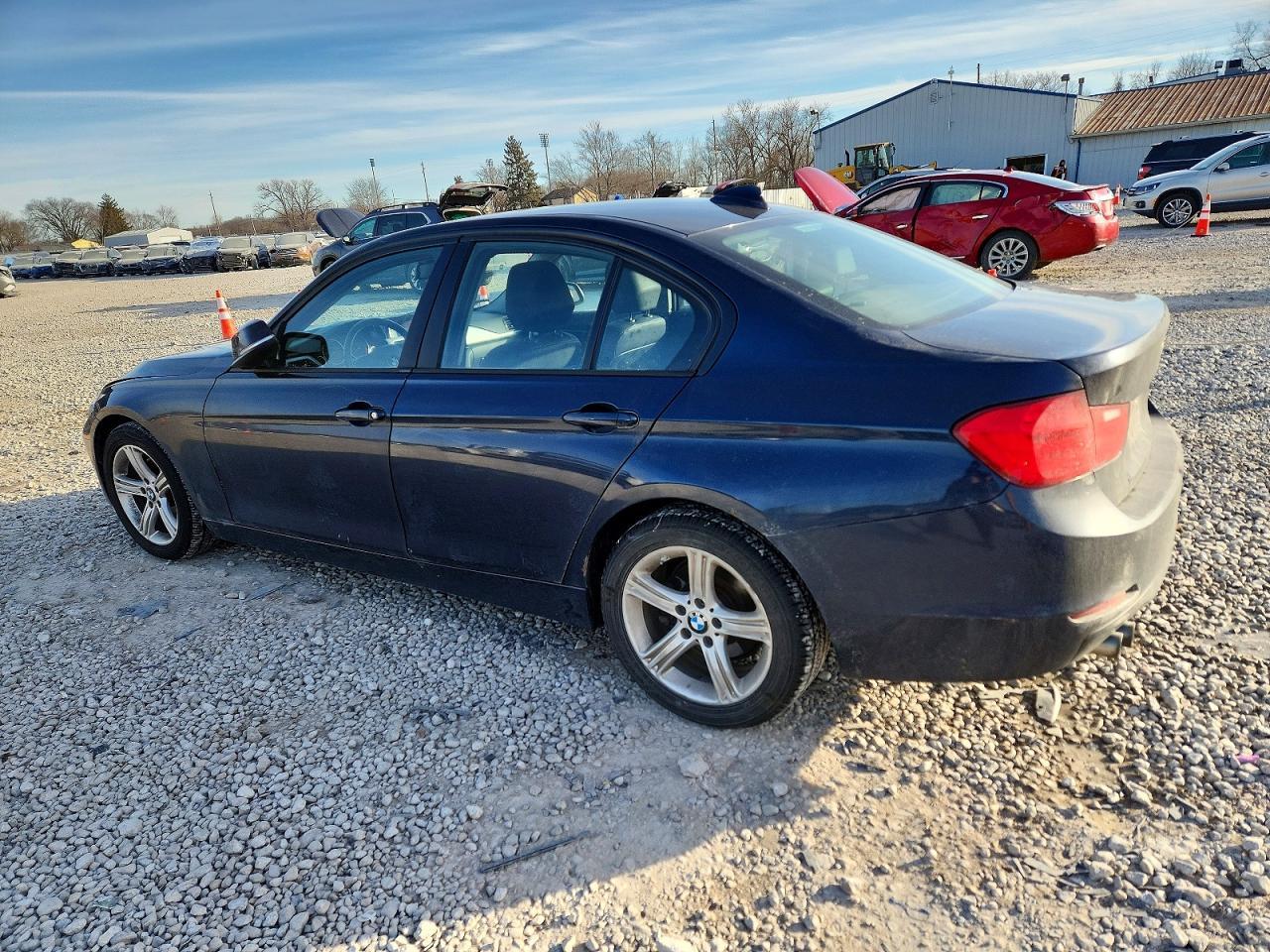 BMW Seria 3 - zdjęcie 2