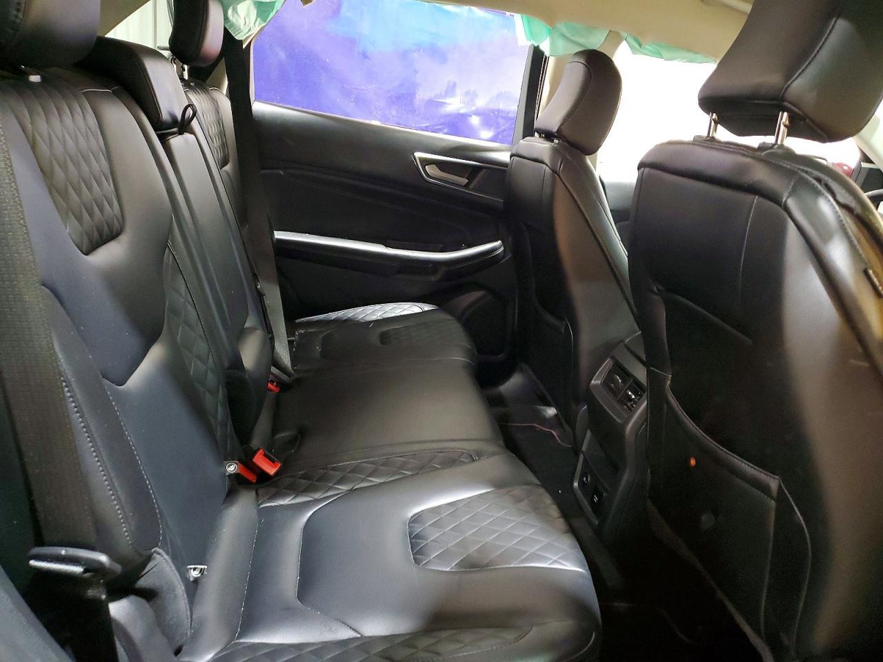 2023 Ford Edge Titanium - zdjęcie 11