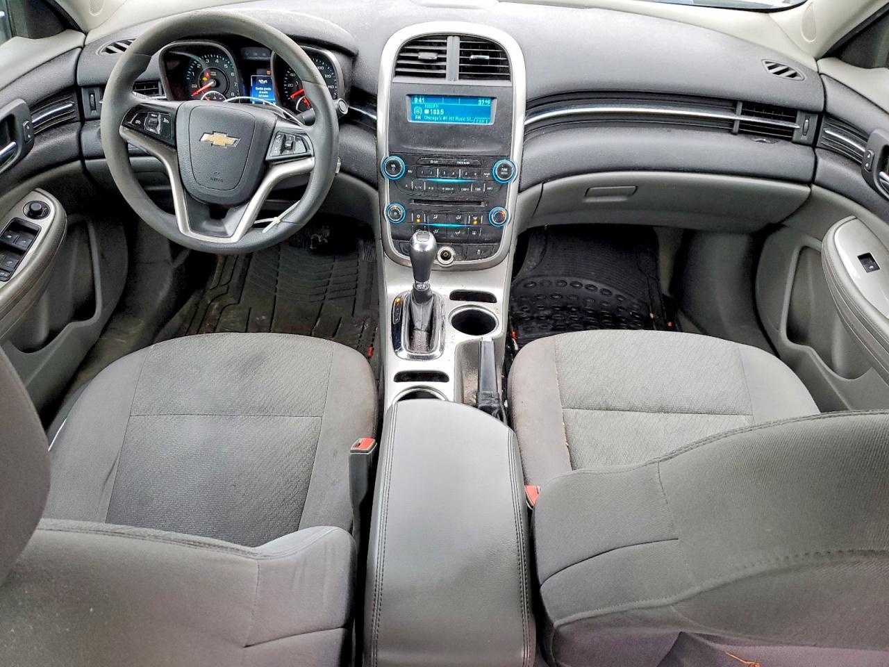 2014 Chevrolet Malibu Ls - zdjęcie 8