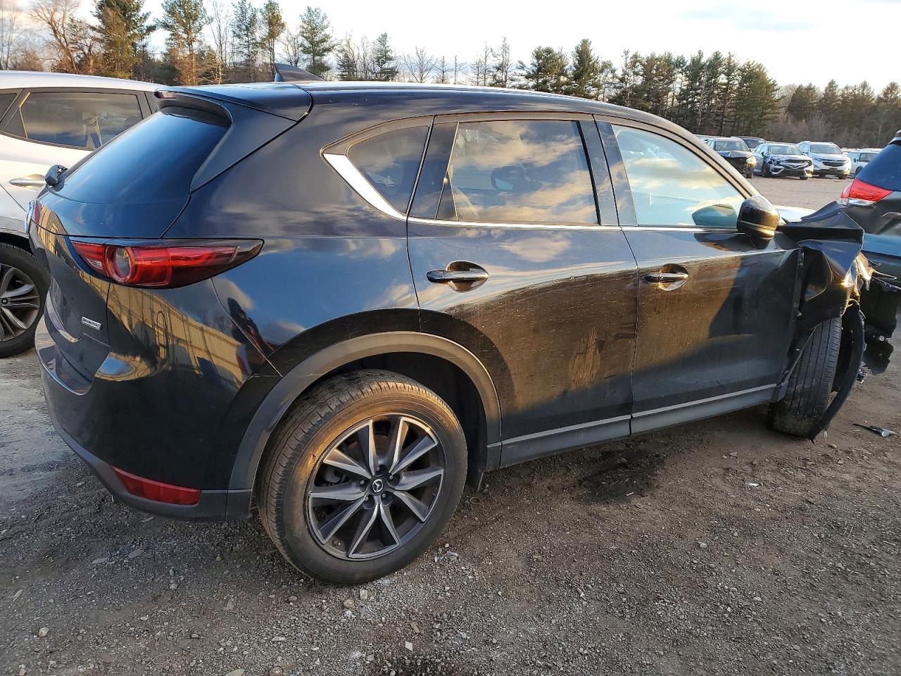 2017 Mazda Cx-5 Grand Touring - zdjęcie 3