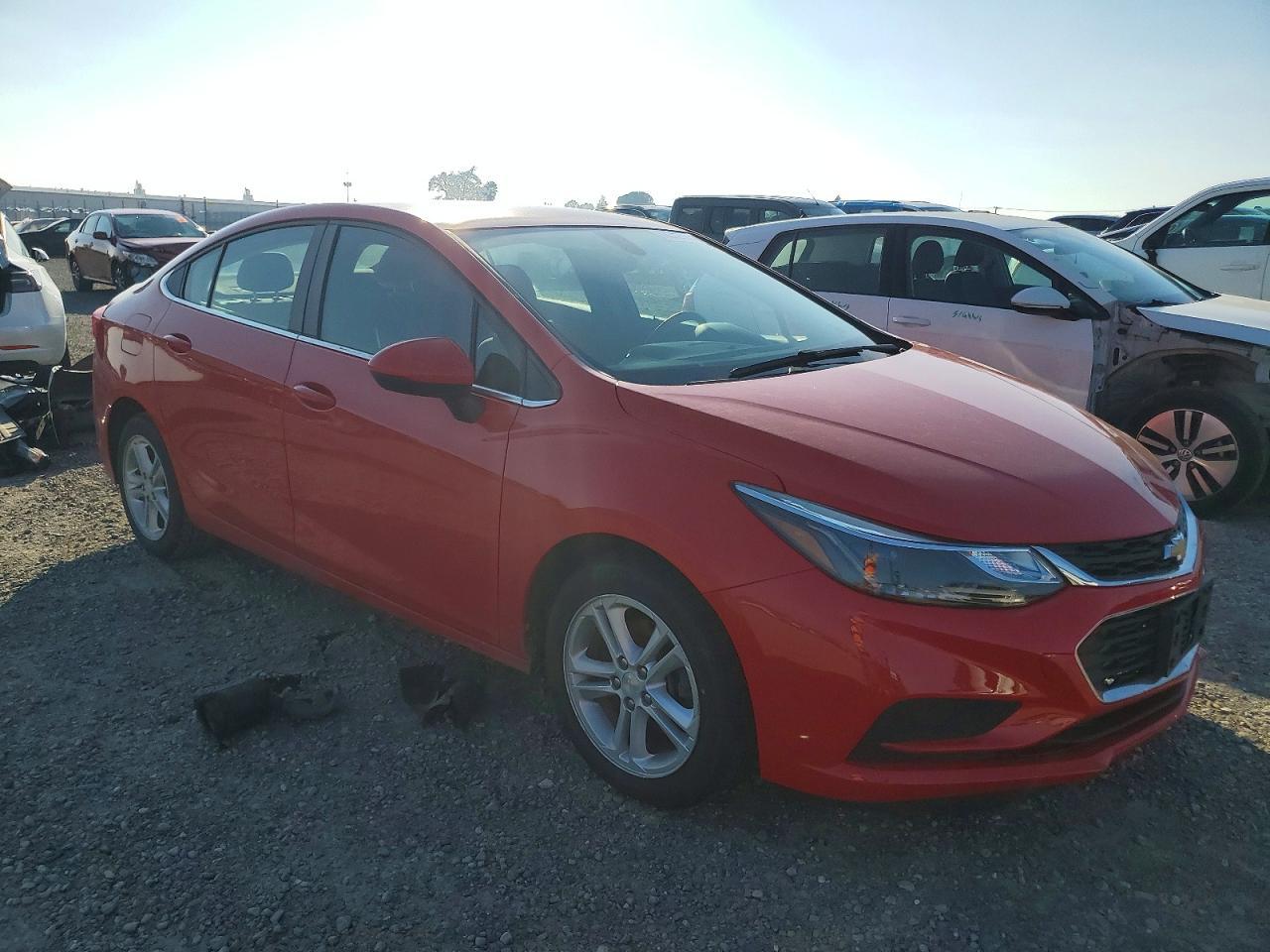2018 Chevrolet Cruze Lt - zdjęcie 4
