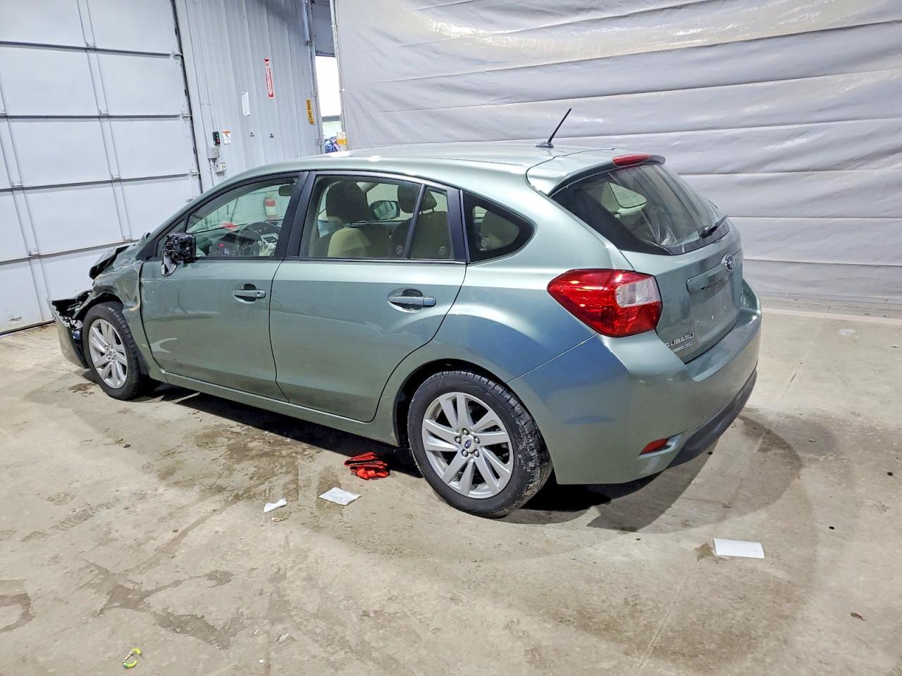 2016 Subaru Impreza Premium - zdjęcie 2