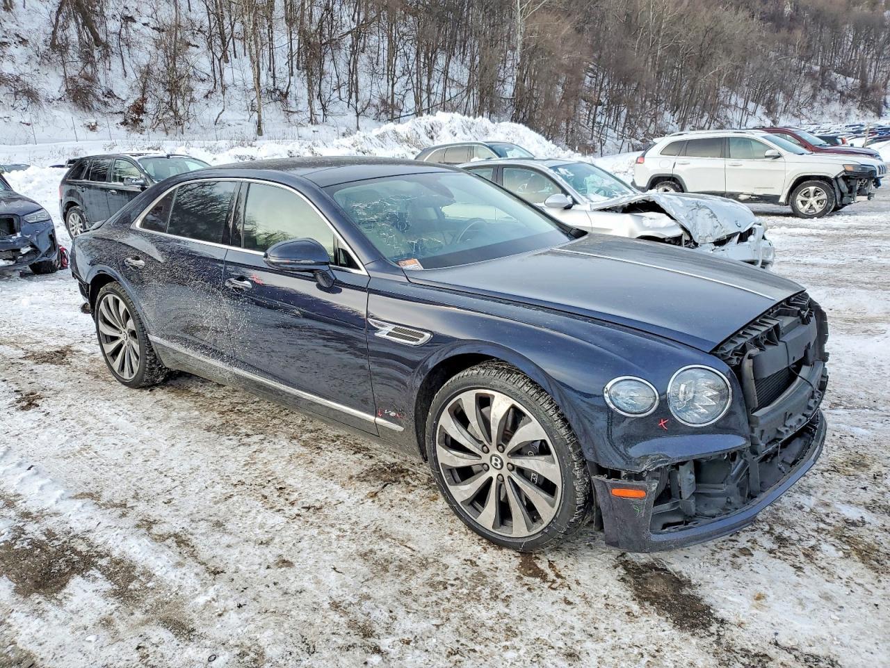 2021 Bentley Flying Spur - zdjęcie 4