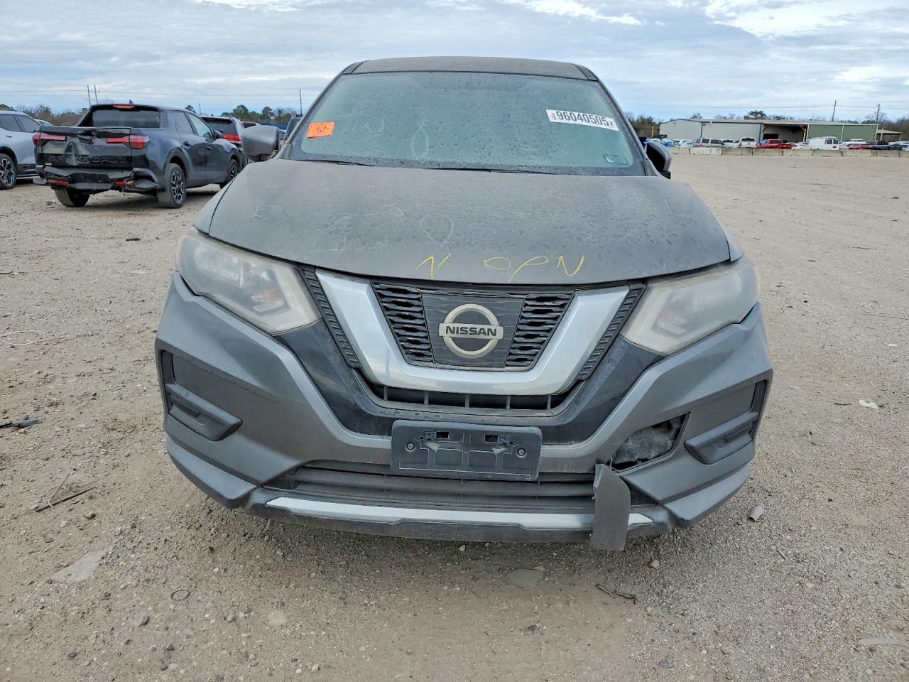 2017 Nissan Rogue S - zdjęcie 5