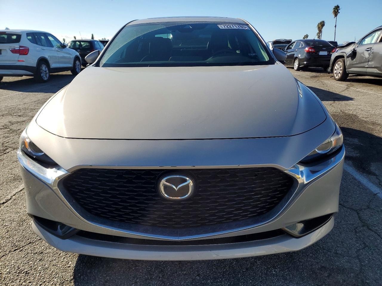 2022 Mazda 3 Preferred - zdjęcie 5