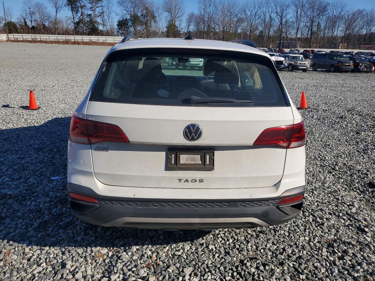 2022 Volkswagen Taos S - zdjęcie 6