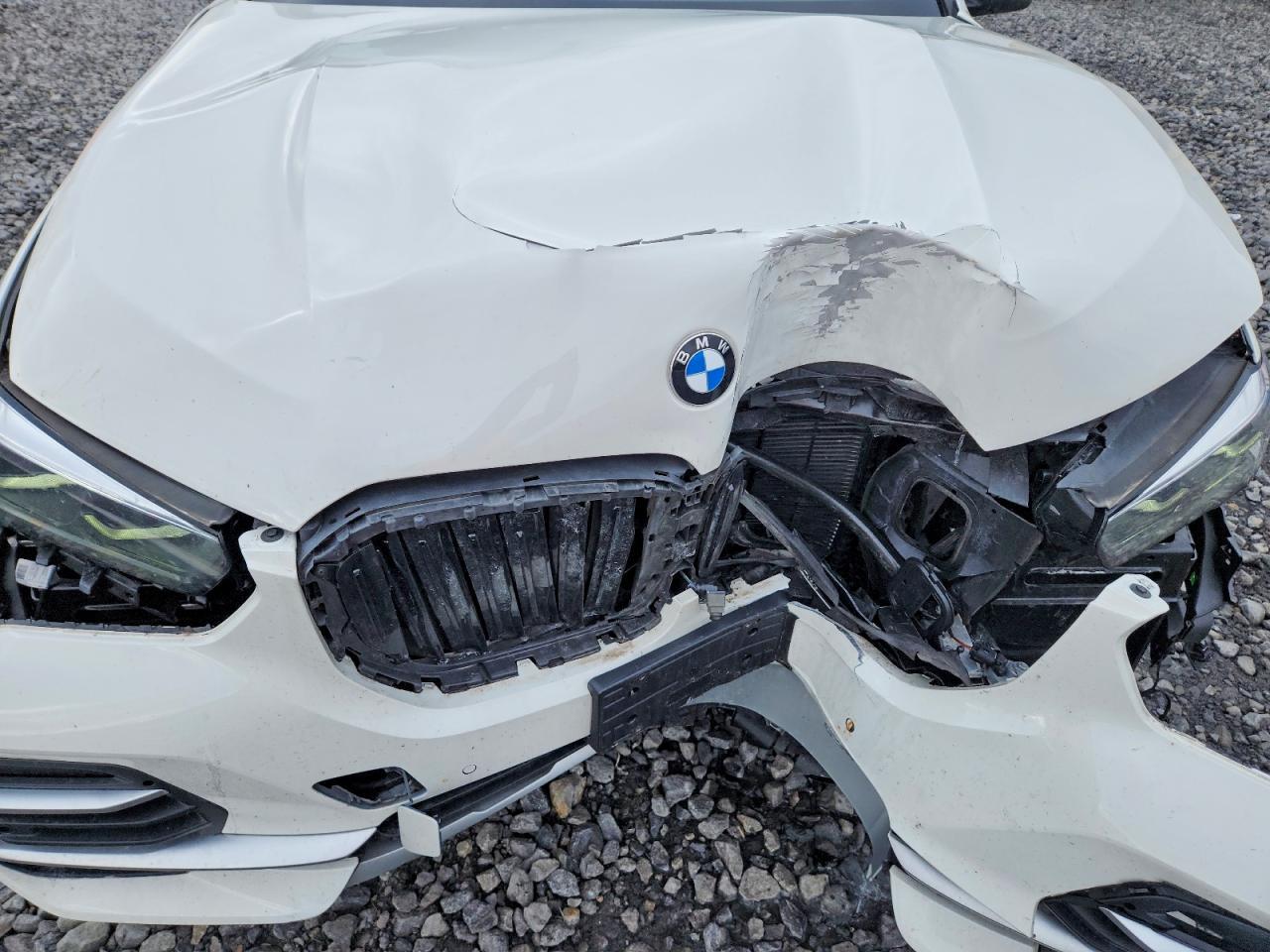 2022 BMW X5 xDrive40I - zdjęcie 11