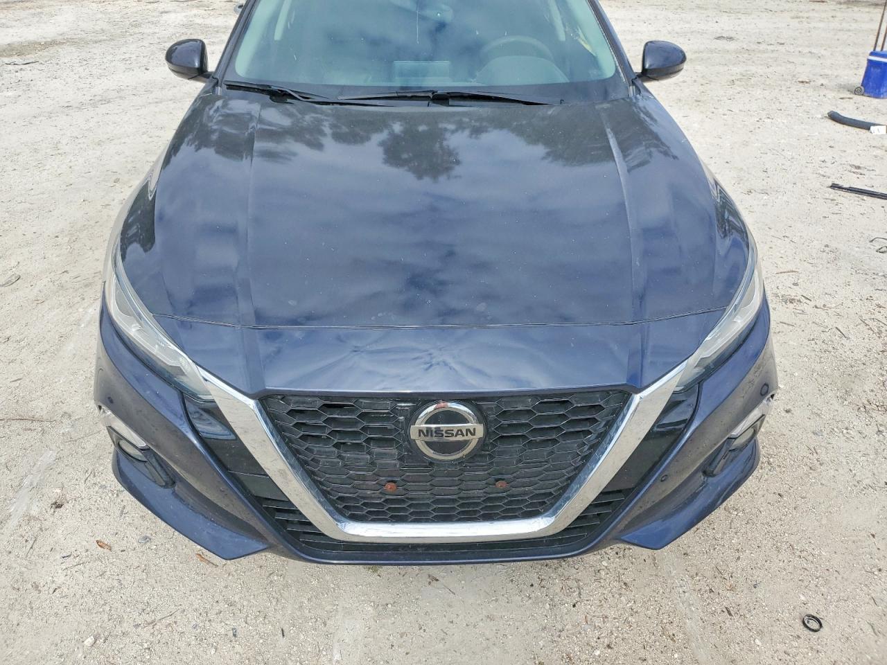 2020 Nissan Altima Sl - zdjęcie 11