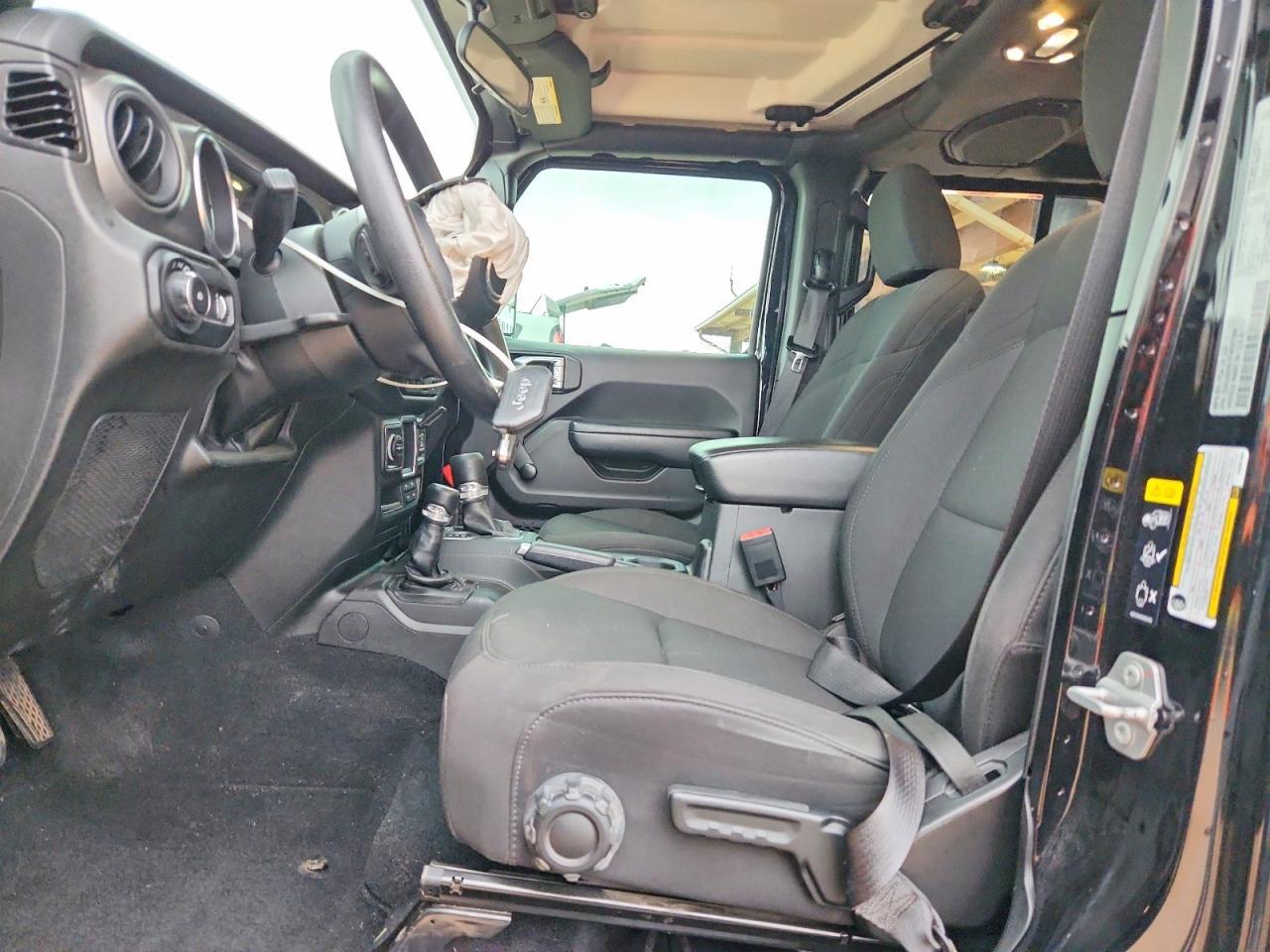 2023 Jeep Wrangler Sport - zdjęcie 7