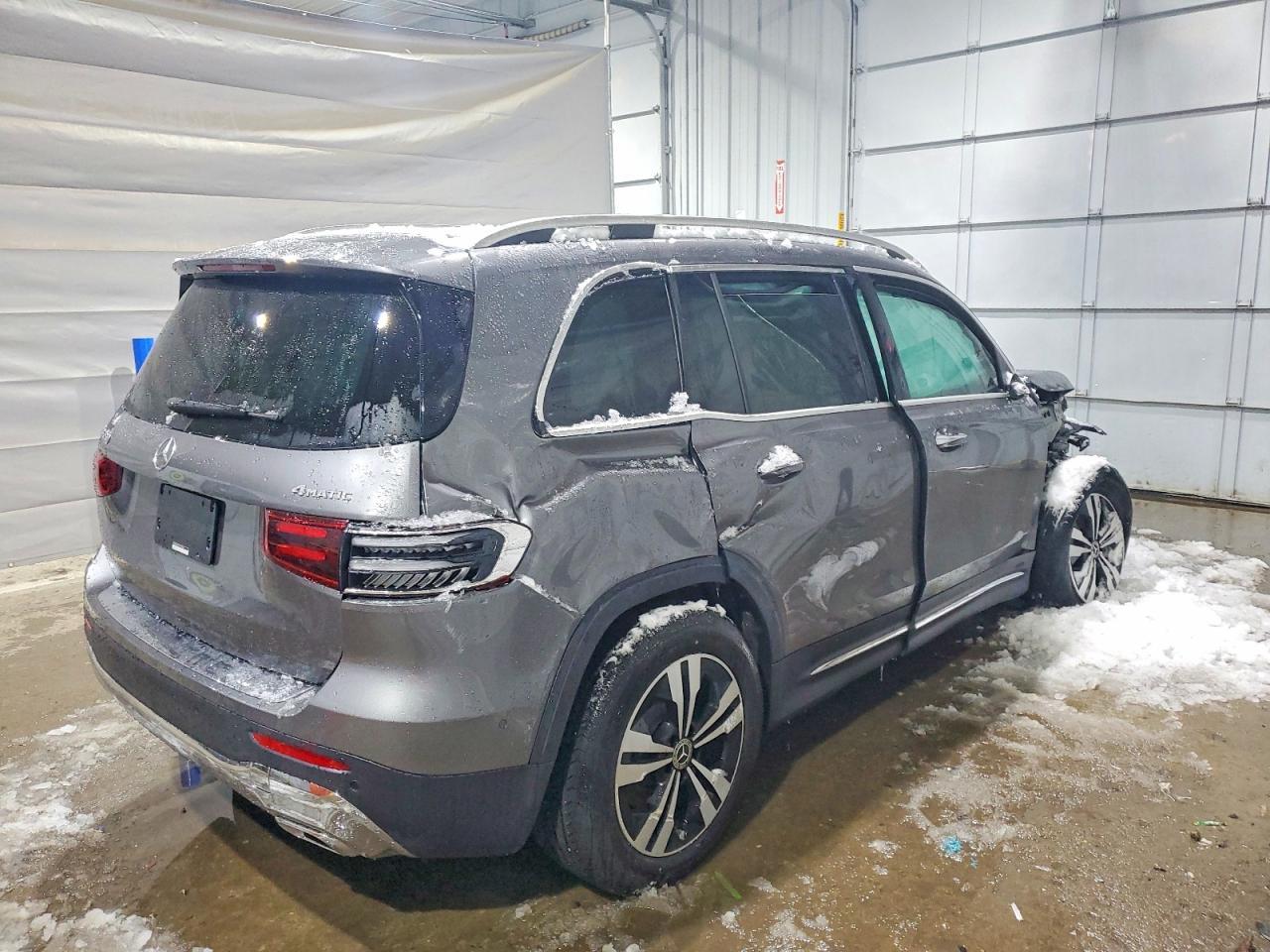 2026 Mercedes-Benz Glb 250 4Matic - zdjęcie 3