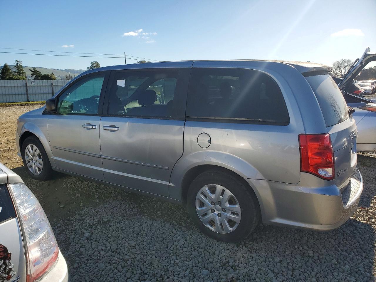 2016 Dodge Grand Caravan Se - zdjęcie 2