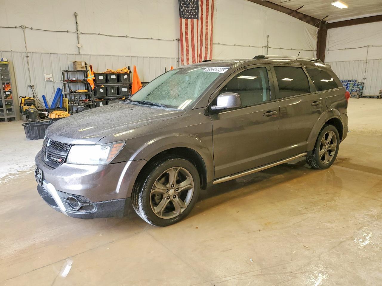 2017 Dodge Journey Crossroad - zdjęcie główne