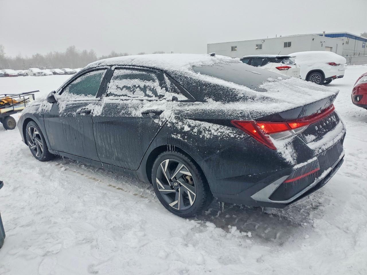 2024 Hyundai Elantra Sel - zdjęcie 2