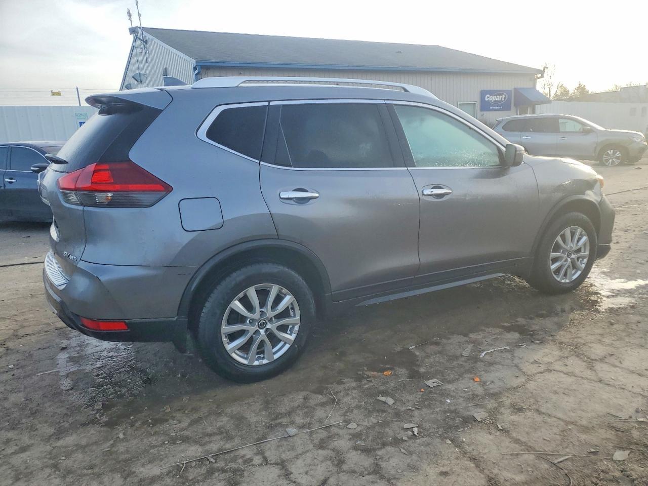 2018 Nissan Rogue Sv - zdjęcie 3