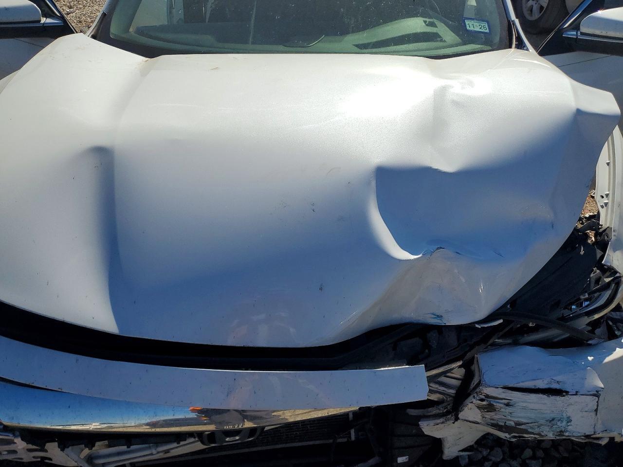 2020 Honda Insight Touring - zdjęcie 11