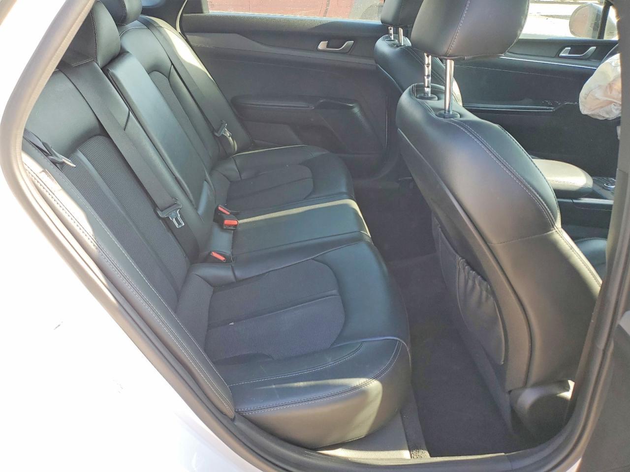 2022 Kia K5 Gt Line - zdjęcie 10