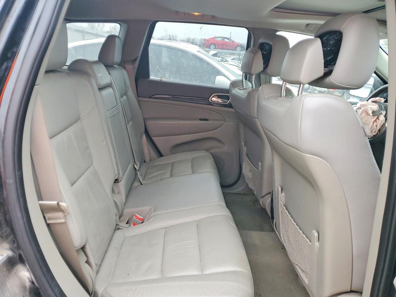 2013 Jeep Grand Cherokee Laredo - zdjęcie 11