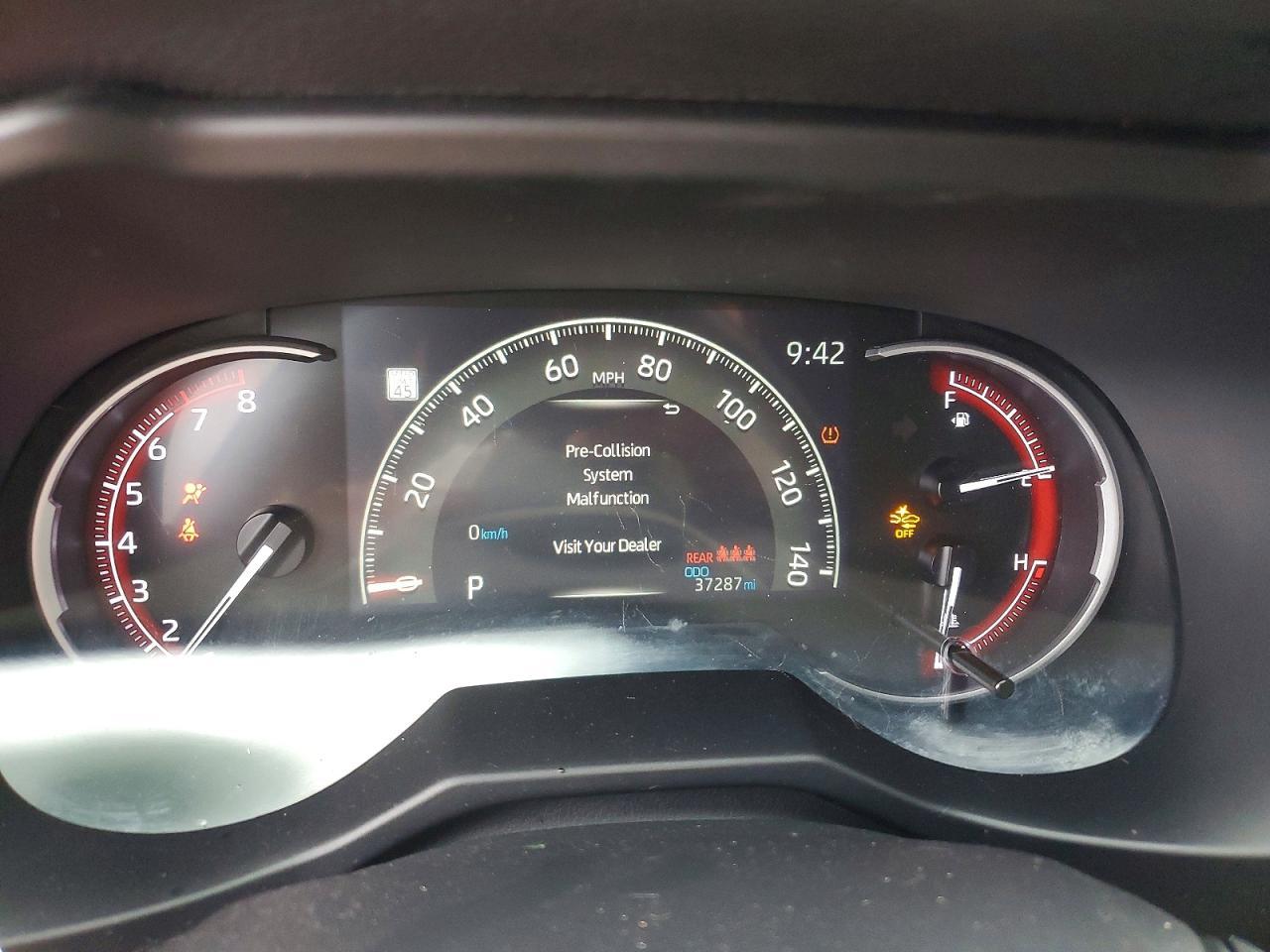 2024 Toyota Rav4 Le - zdjęcie 9