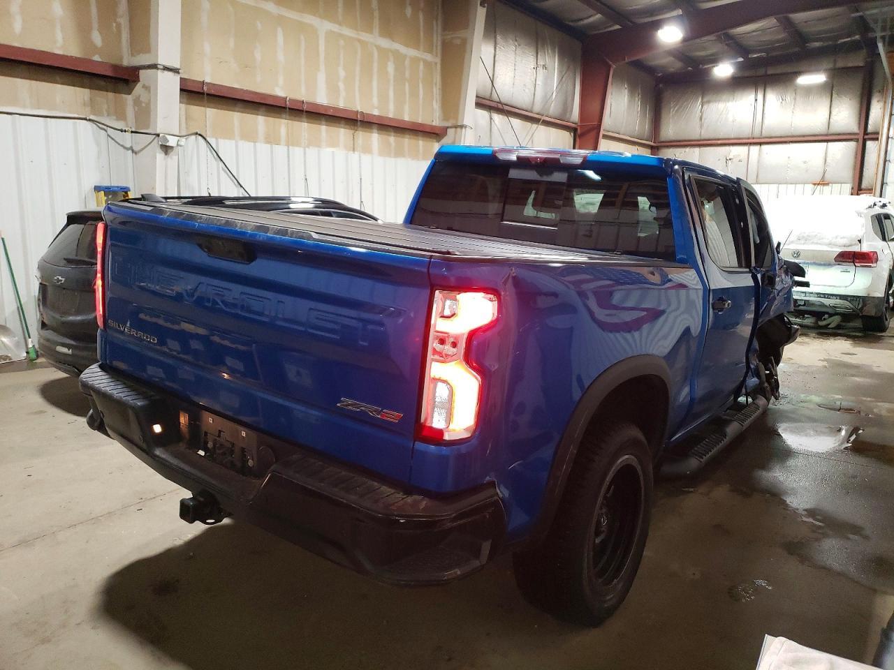 2022 Chevrolet Silverado K1500 Zr2 - zdjęcie 3