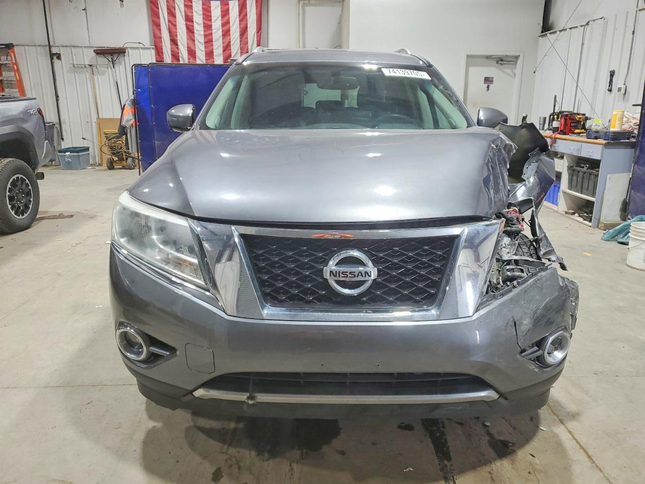 2016 Nissan Pathfinder S - zdjęcie 5