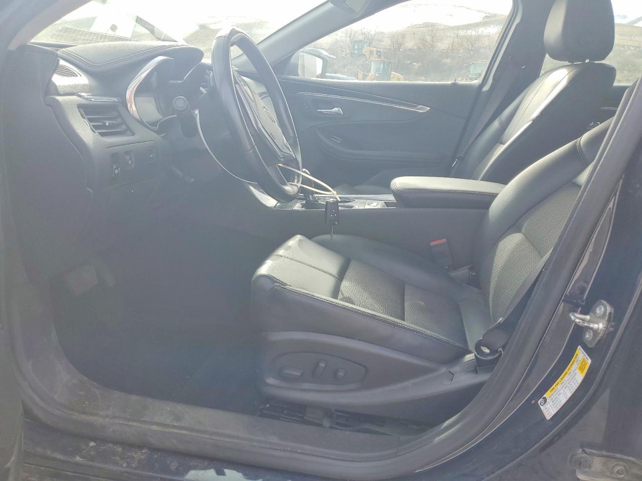 2017 Chevrolet Impala Lt - zdjęcie 7