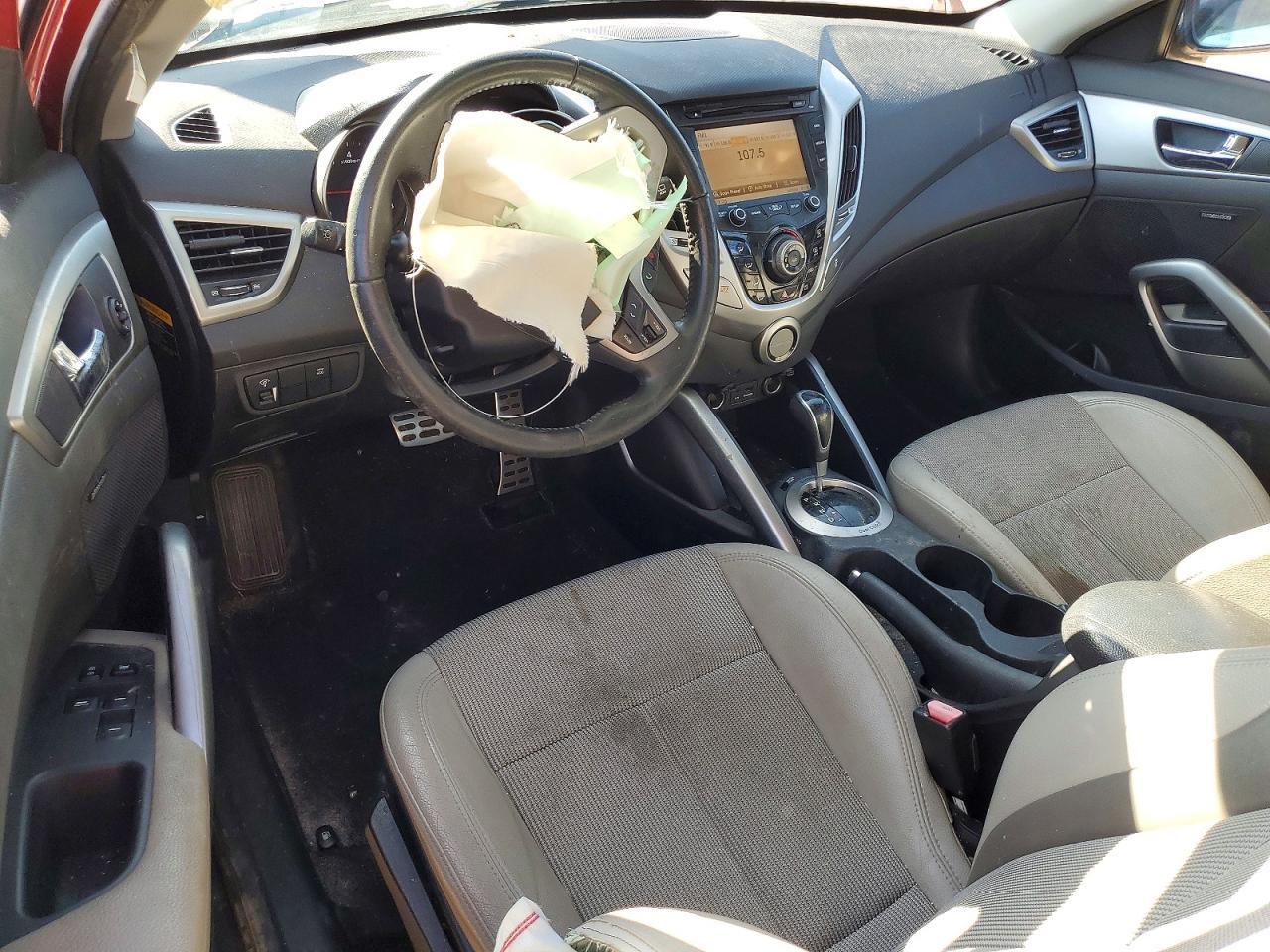 2013 Hyundai Veloster - zdjęcie 8