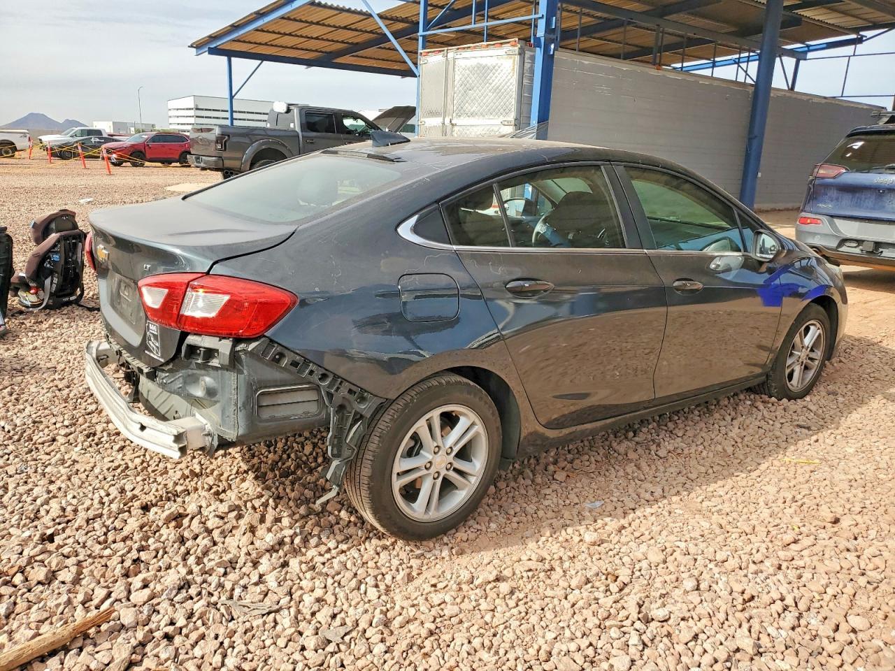 2018 Chevrolet Cruze Lt - zdjęcie 3