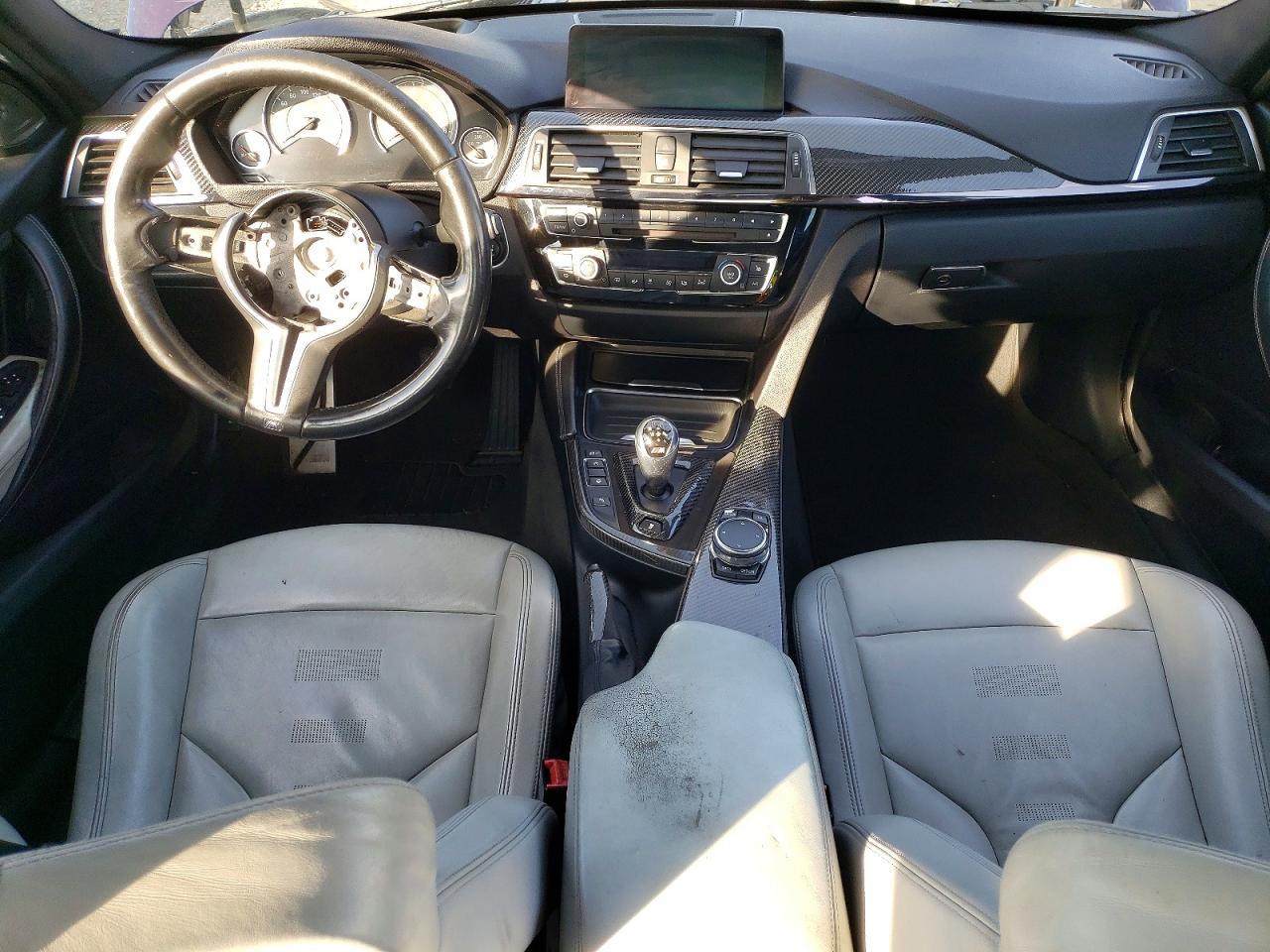 2016 BMW M3 - zdjęcie 8