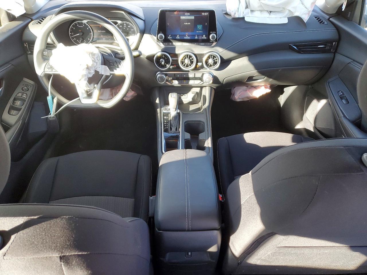 2025 Nissan Sentra Sv - zdjęcie 8