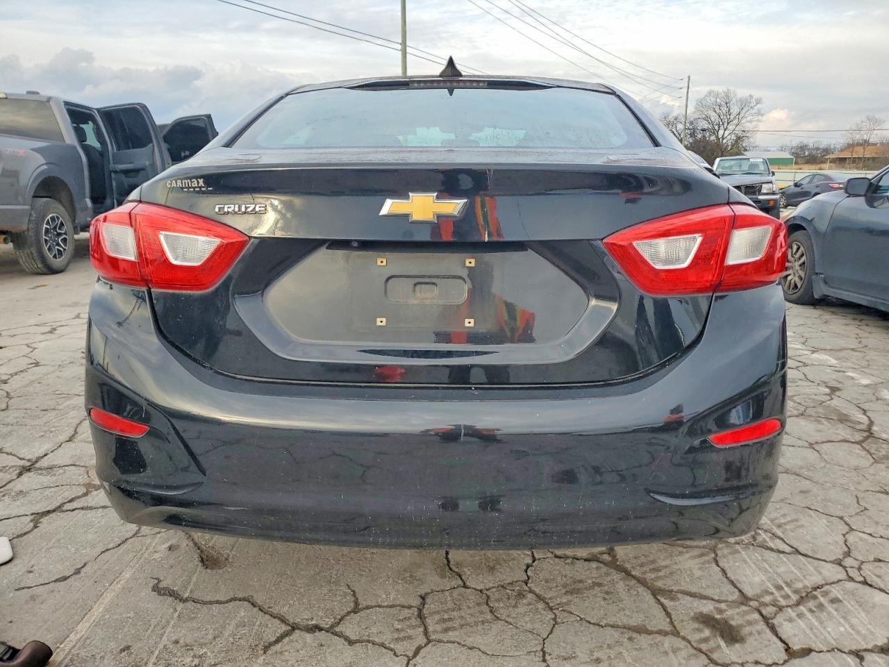 2017 Chevrolet Cruze Ls - zdjęcie 6