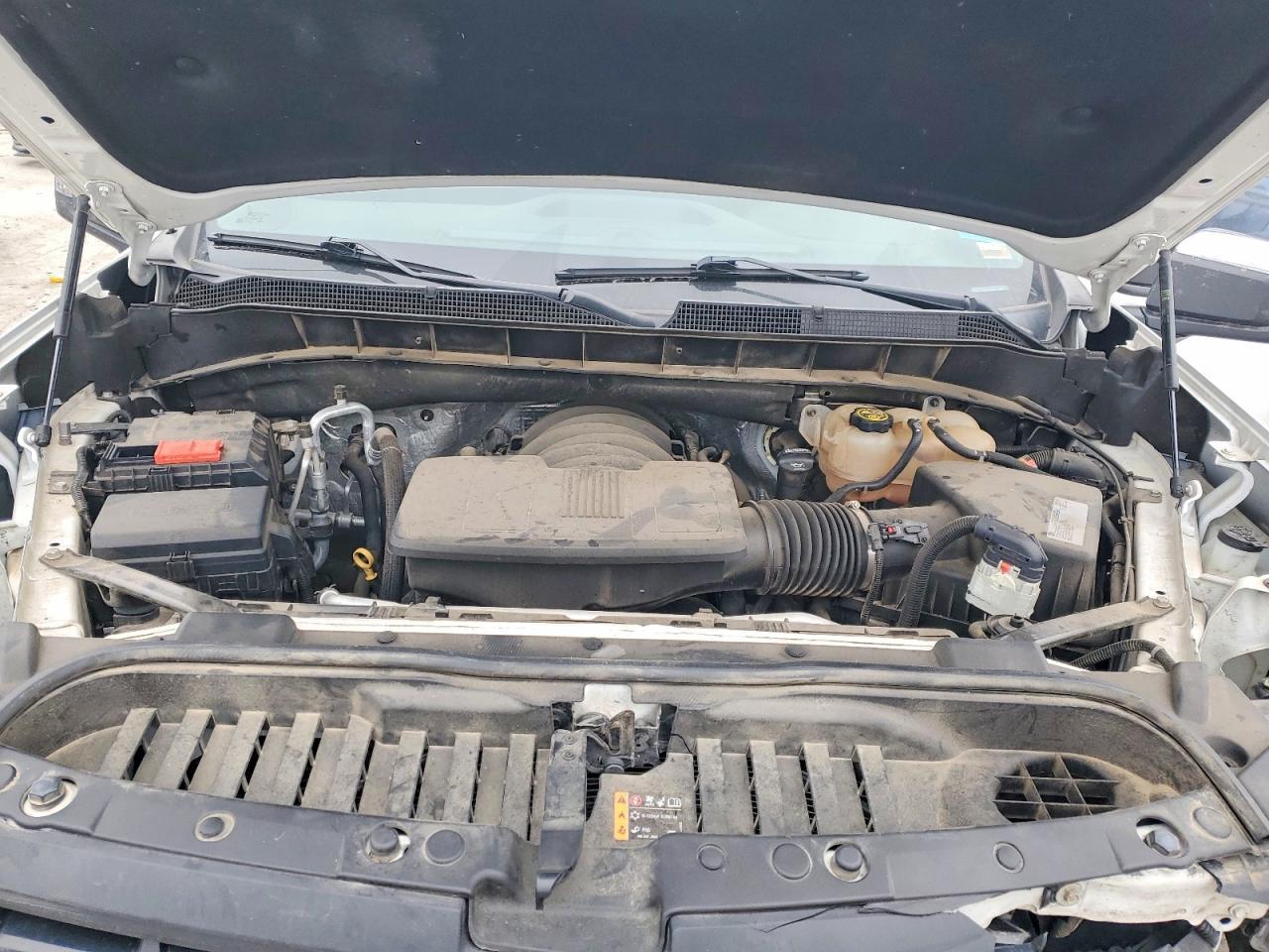 2020 Chevrolet Silverado K1500 Lt - zdjęcie 11