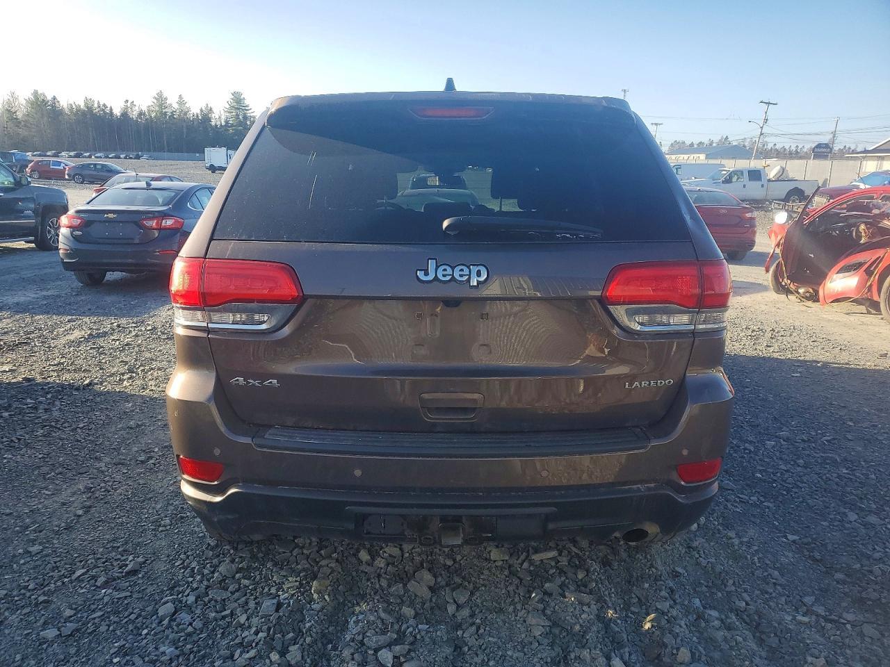 2019 Jeep Grand Cherokee Laredo - zdjęcie 6