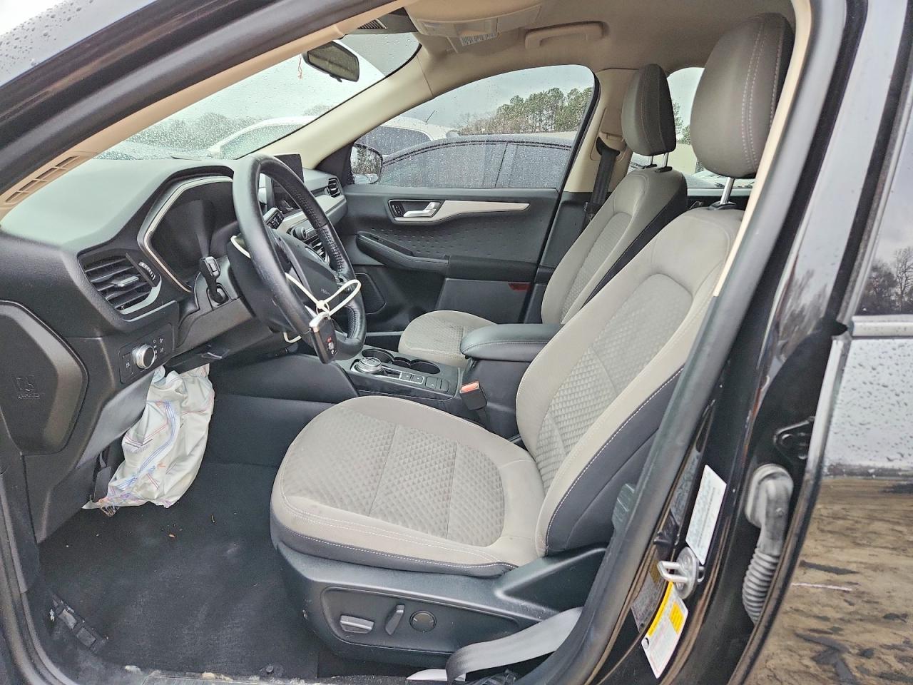 2020 Ford Escape Se Sport - zdjęcie 7