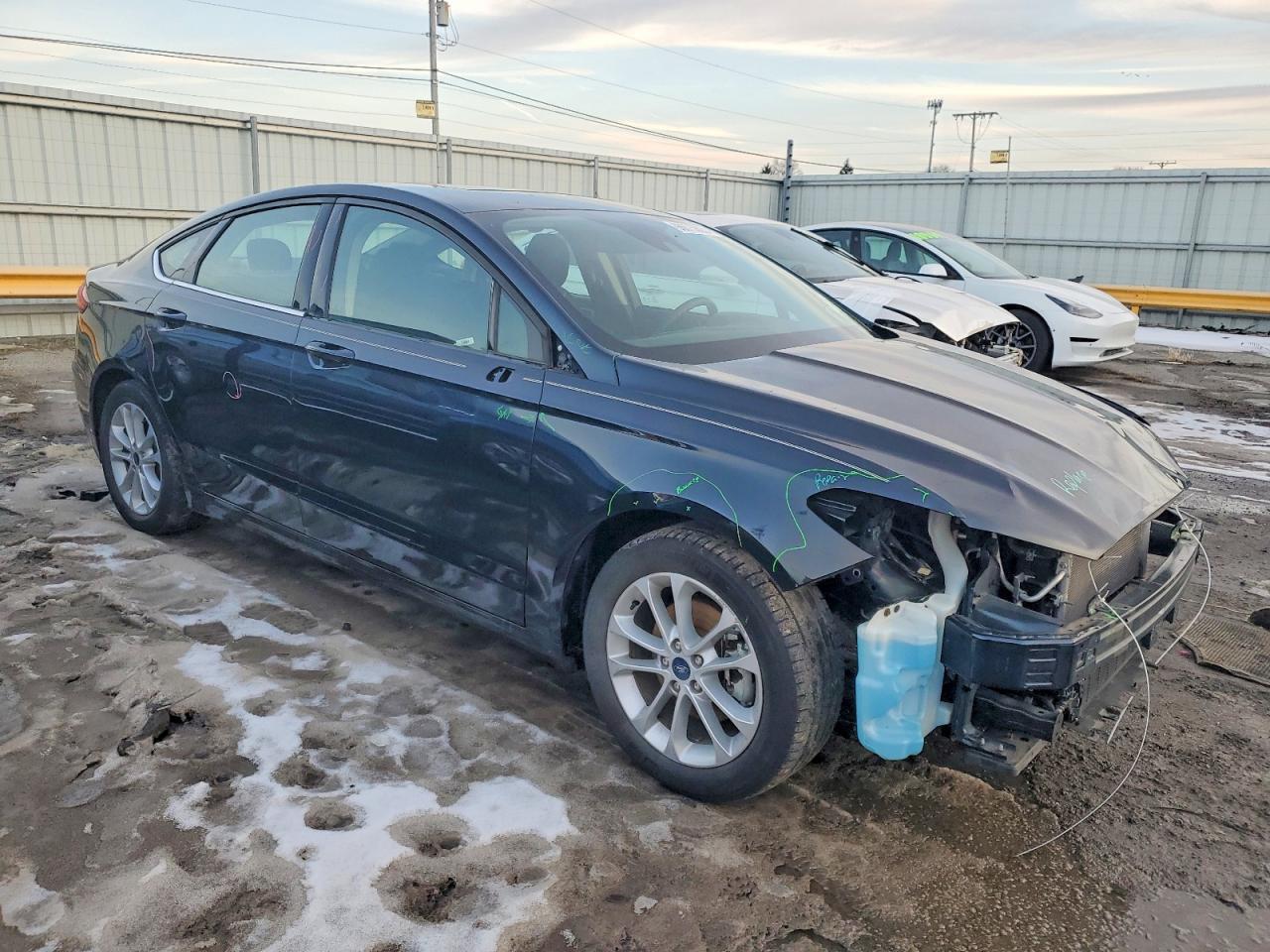 2020 Ford Fusion Se - zdjęcie 4