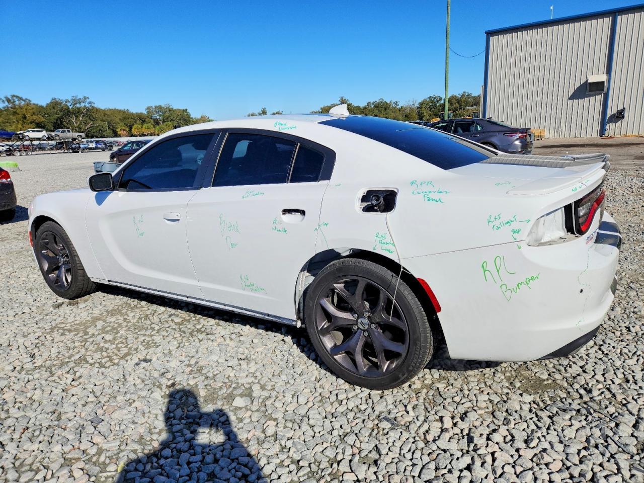 2019 Dodge Charger Sxt - zdjęcie 2