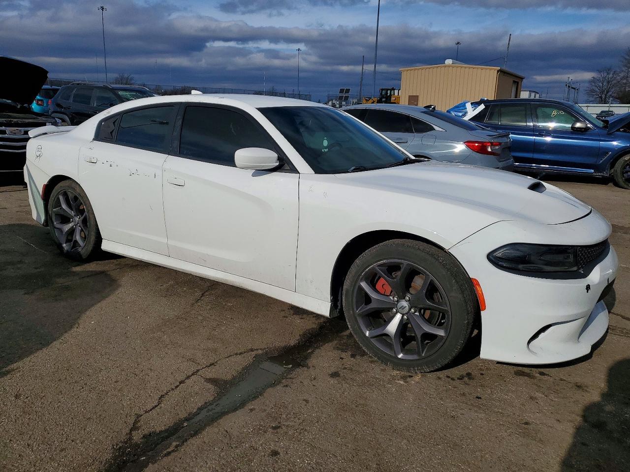 2019 Dodge Charger Gt - zdjęcie 4