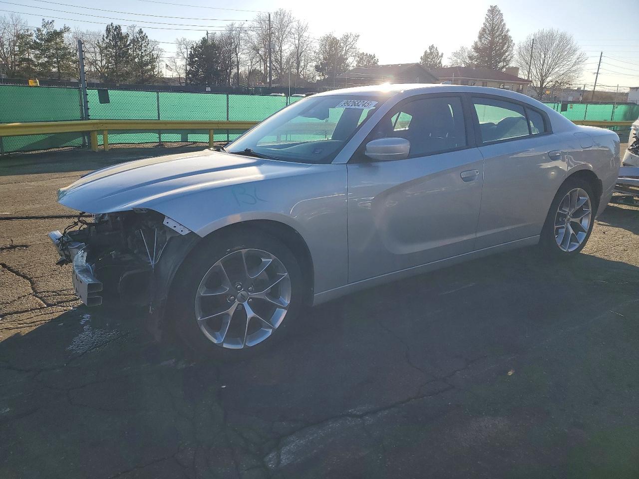 2021 Dodge Charger Sxt - zdjęcie główne