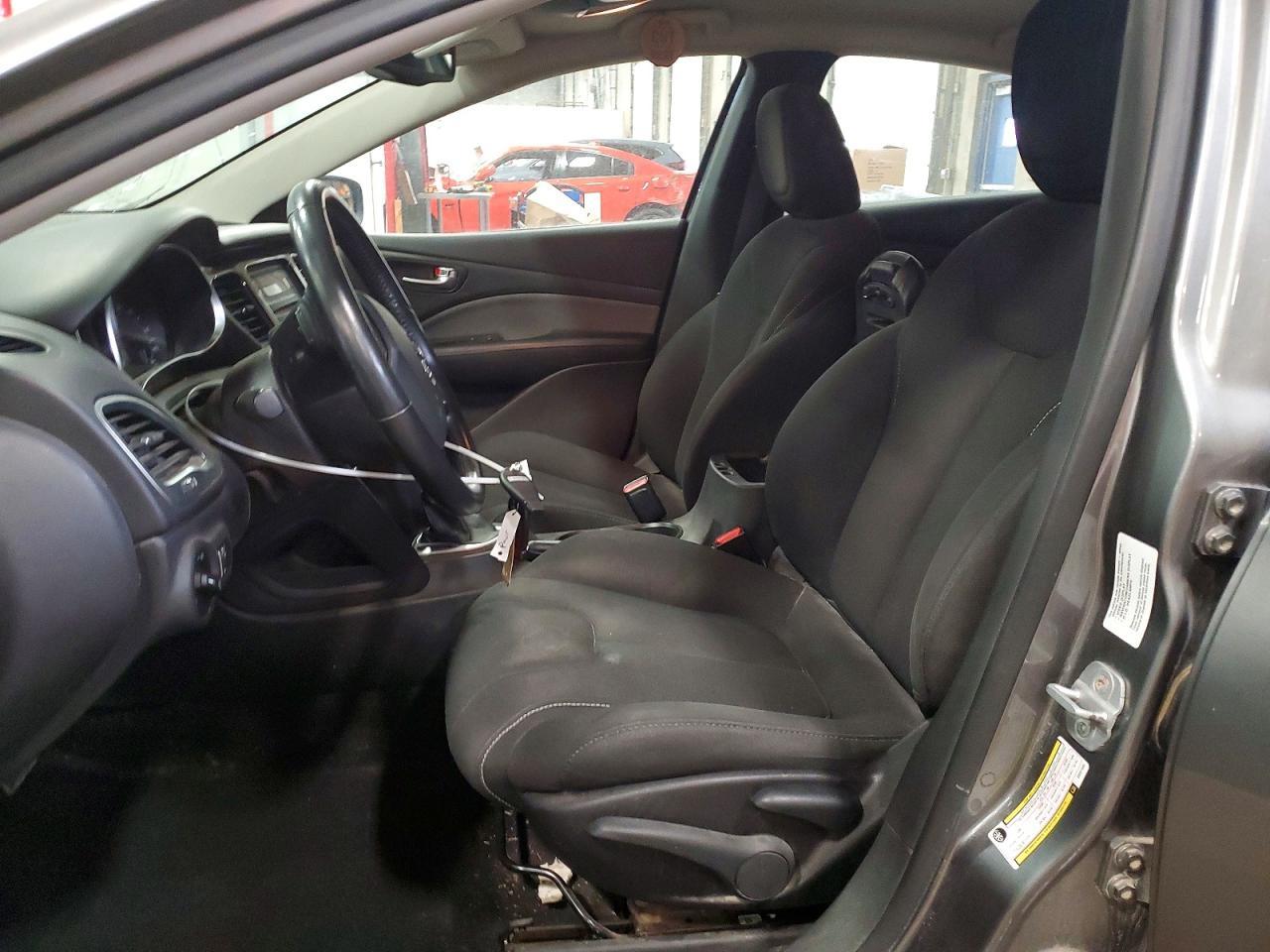 2013 Dodge Dart Sxt - zdjęcie 7