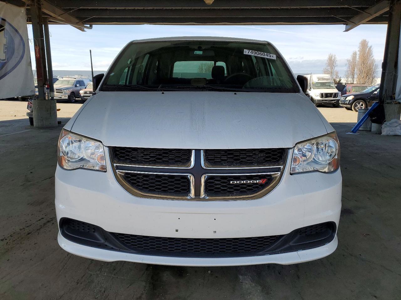 2017 Dodge Grand Caravan Se - zdjęcie 5