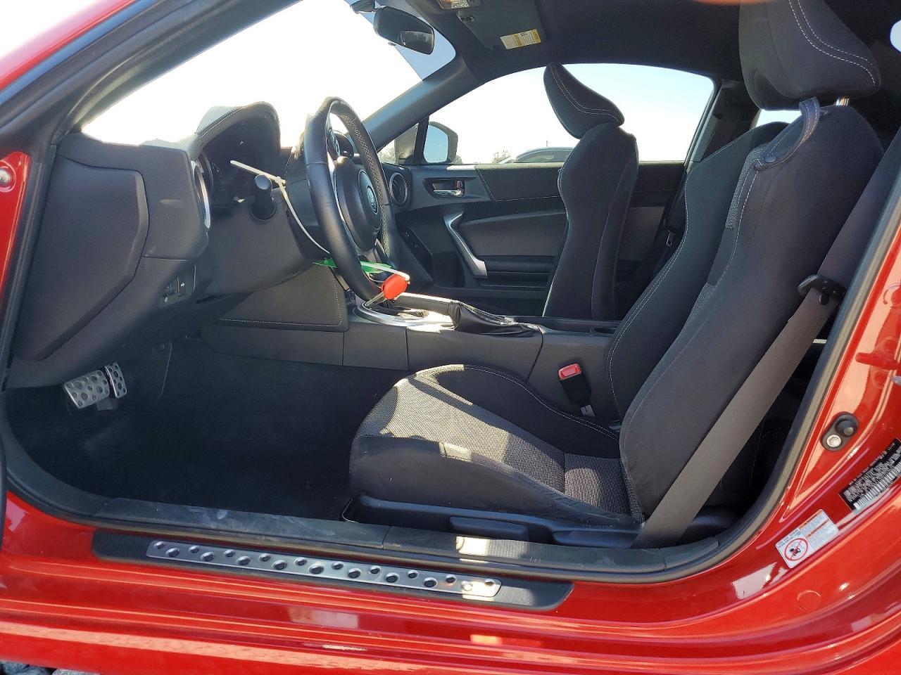 2017 Toyota 86 Base - zdjęcie 7