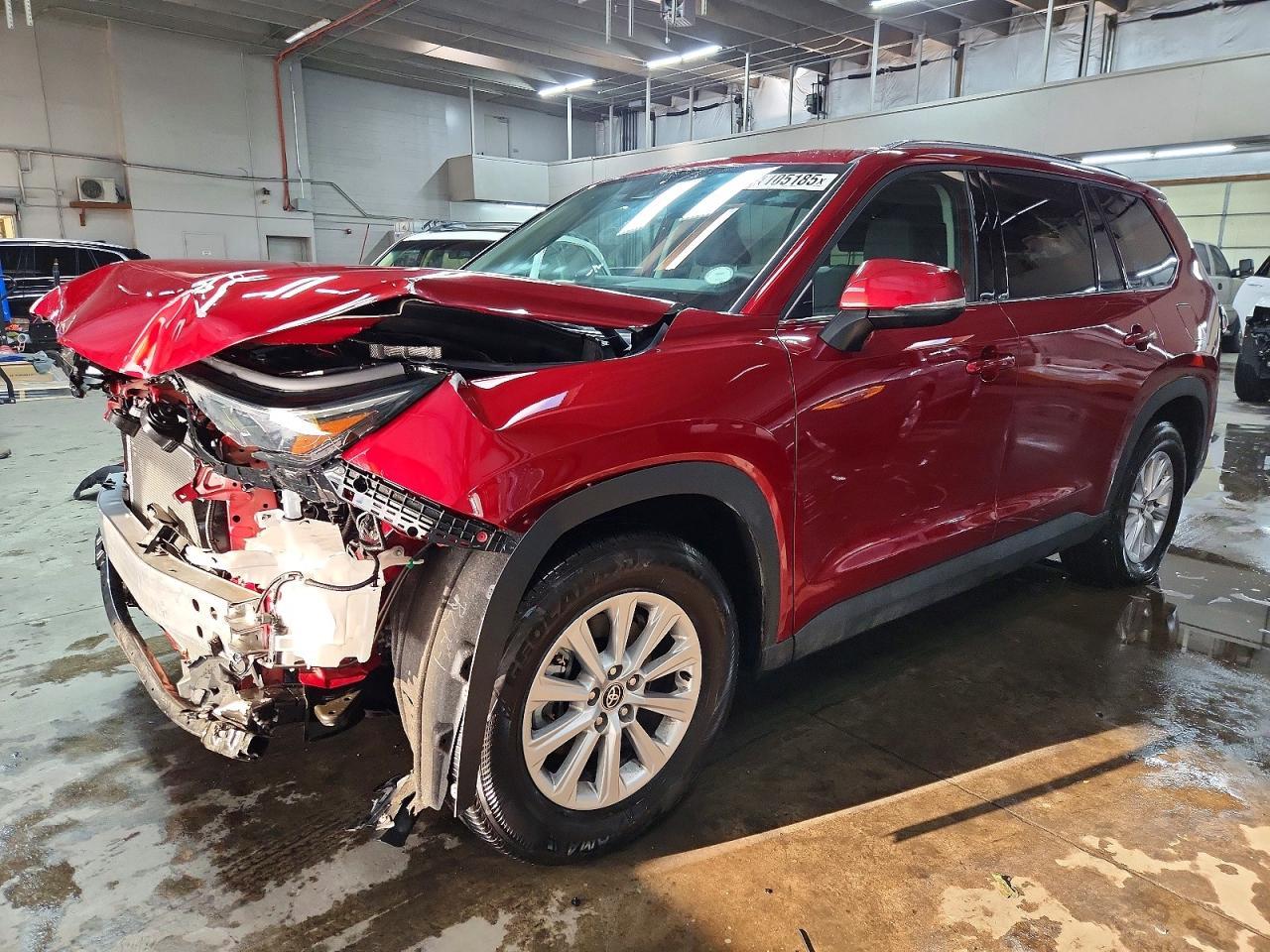 2025 Toyota Grand Highlander Le - zdjęcie główne