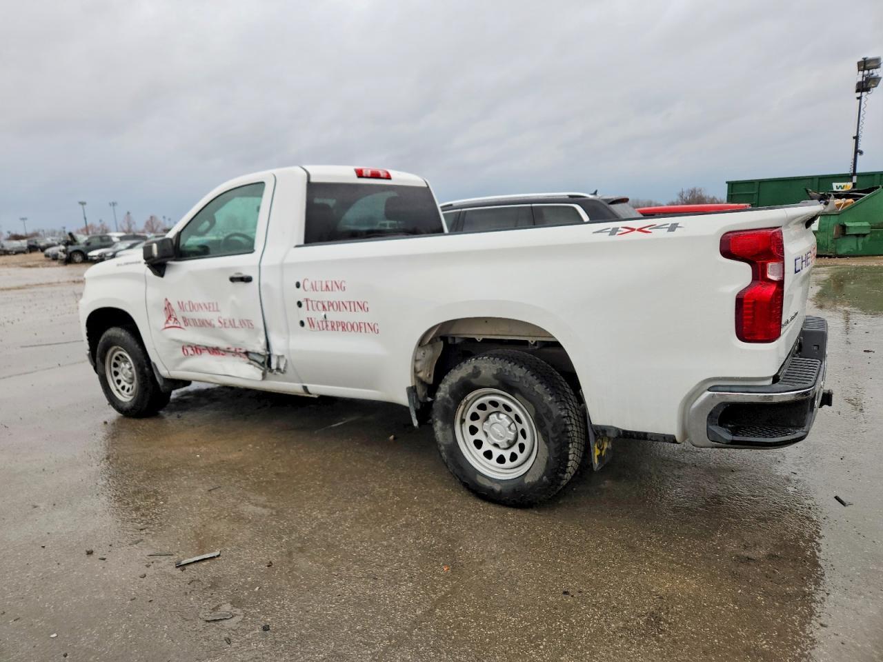 2019 Chevrolet Silverado K1500 - zdjęcie 2