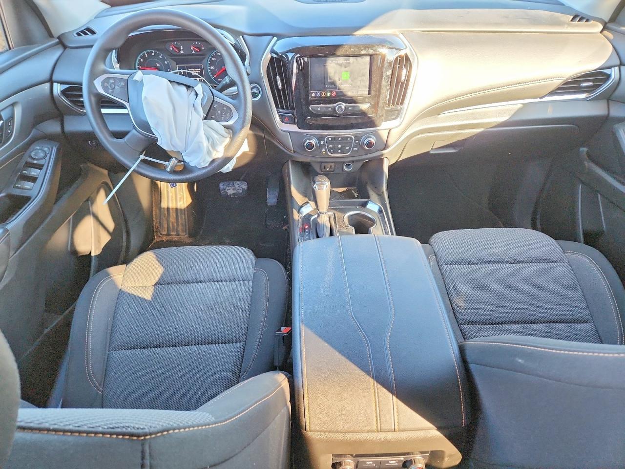 2020 Chevrolet Traverse Ls - zdjęcie 8